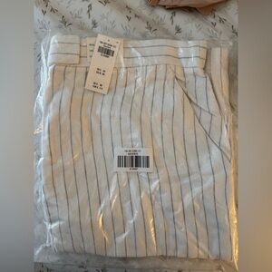 NIB/NWT Abercrombie Sloan pinstripe pants 33S/16S